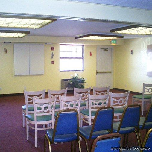 Econo Lodge Tucker Servizi foto