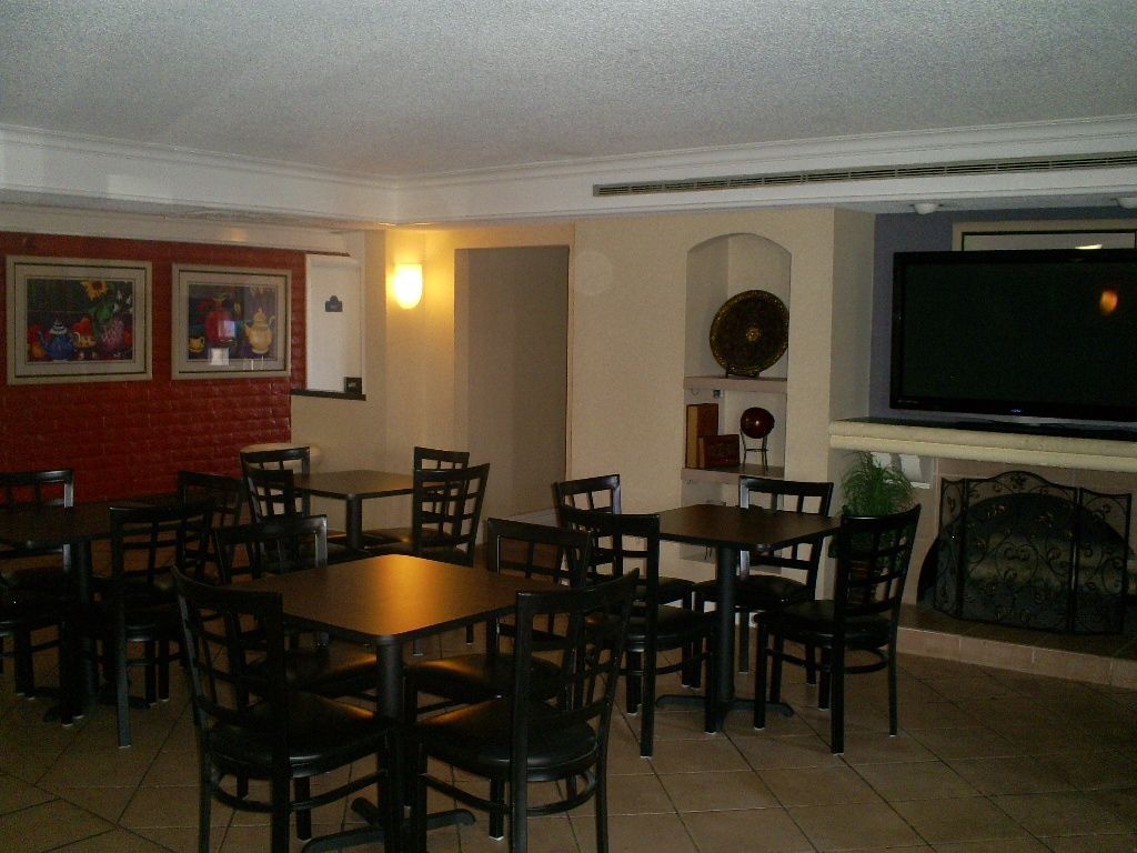 Econo Lodge Tucker Ristorante foto