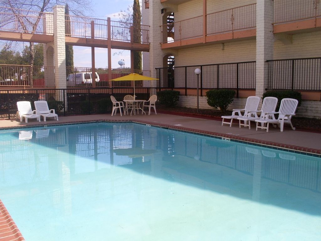 Econo Lodge Tucker Servizi foto